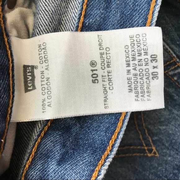 Vintage Levi’s 501 Classic Straight Fit - Picture 6 of 6